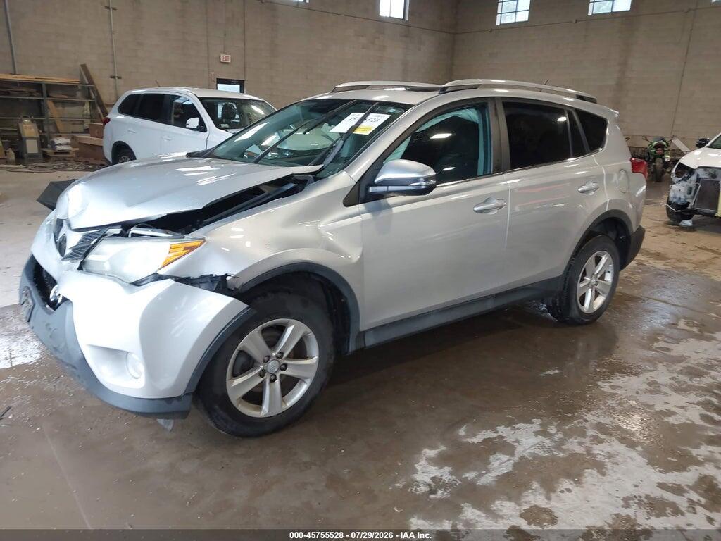 2T3RFREV0DW052213 2013 TOYOTA RAV4 photo no. 2