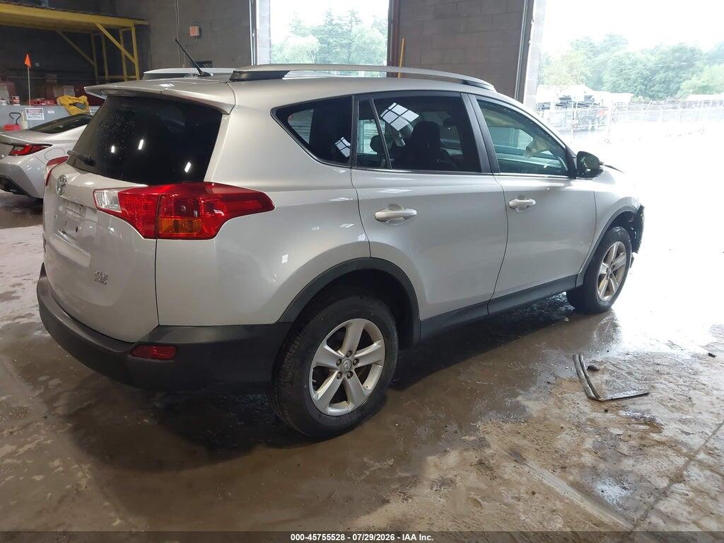 2T3RFREV0DW052213 2013 TOYOTA RAV4 photo no. 4