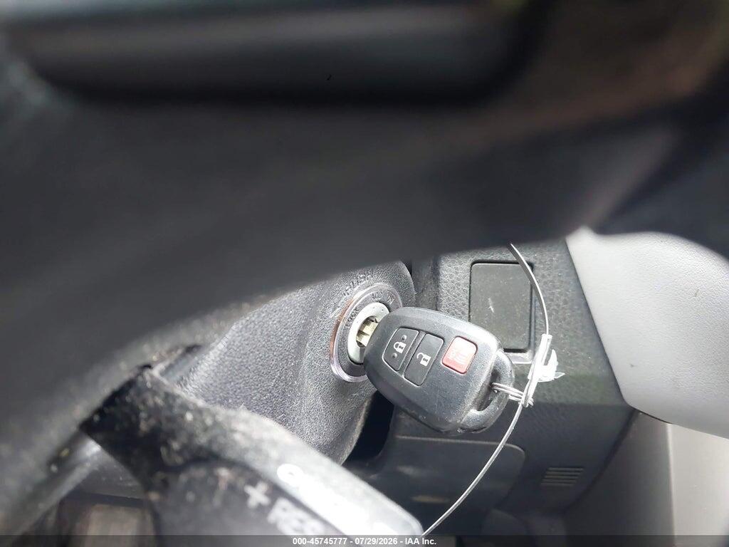 2T3WFREV8DW062376 2013 TOYOTA RAV4 photo no. 11