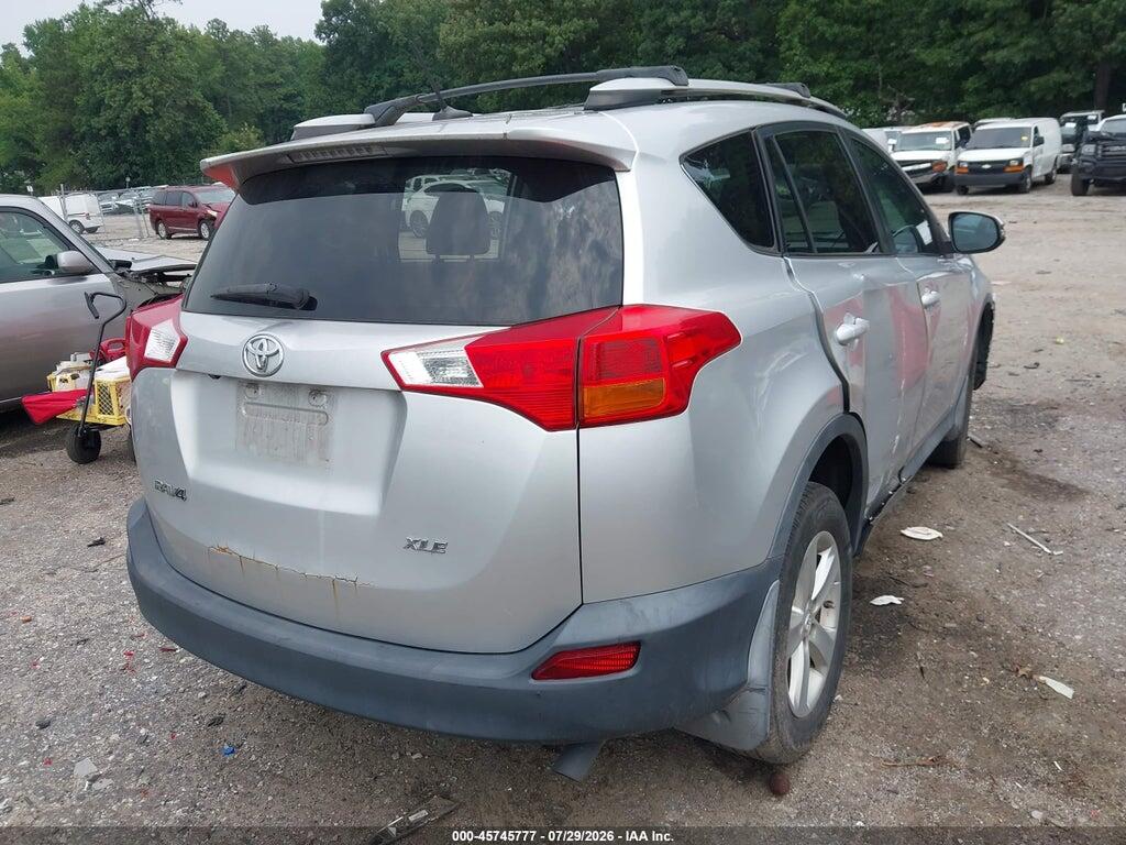 2T3WFREV8DW062376 2013 TOYOTA RAV4 photo no. 4