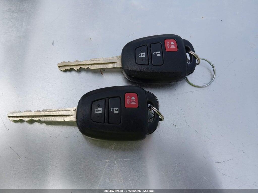 2T3RFREV2DW106224 2013 TOYOTA RAV4 photo no. 11