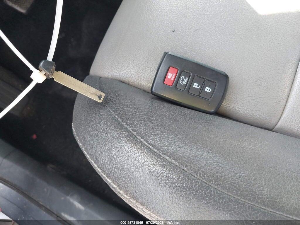 2T3YFREVXDW015116 2013 TOYOTA RAV4 photo no. 11
