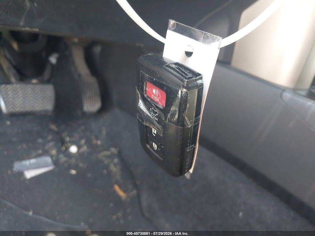 2T3YFREV5DW032437 2013 TOYOTA RAV4 photo no. 11