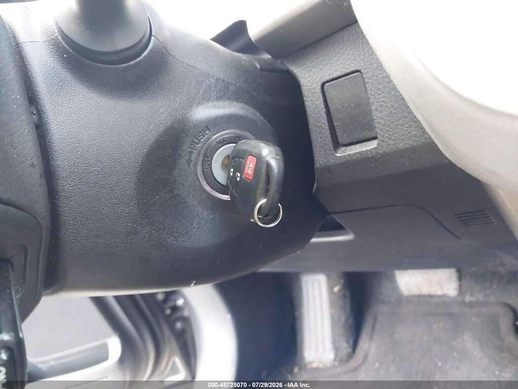 2T3BFREV3DW081061 2013 TOYOTA RAV4 photo no. 11
