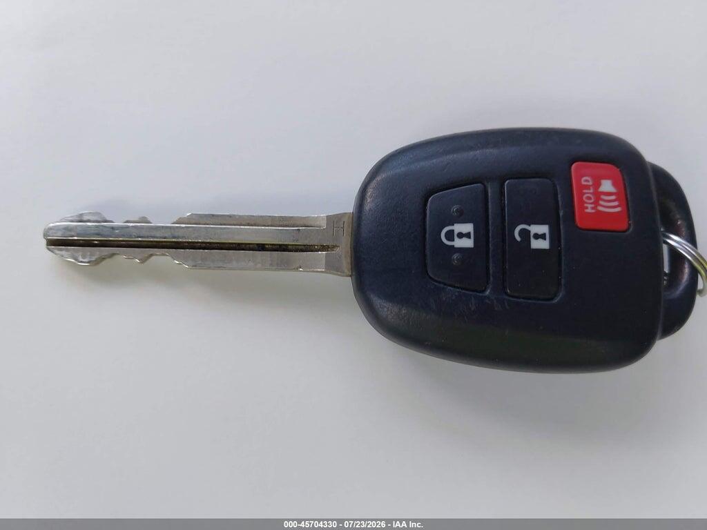 2T3BFREVXDW092249 2013 TOYOTA RAV4 photo no. 11