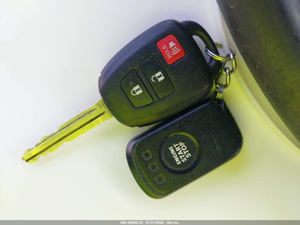 2T3BFREV2DW022972 2013 TOYOTA RAV4 photo no. 11