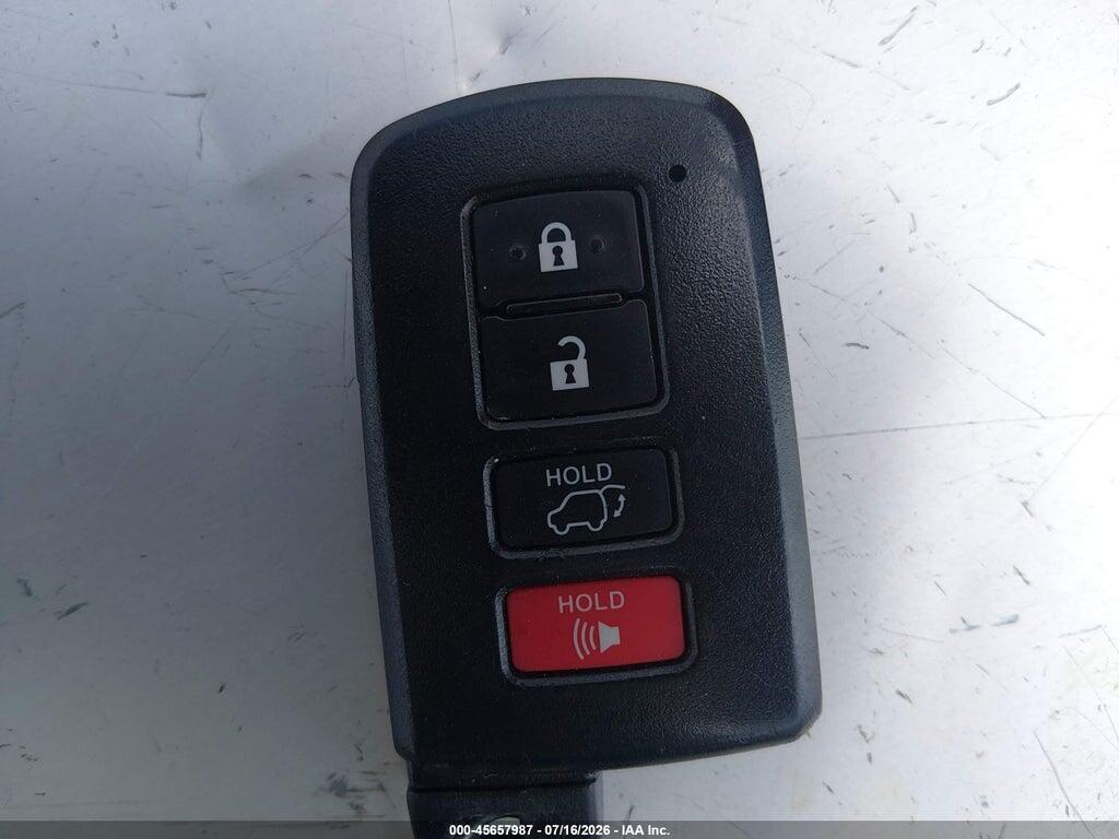 2T3DFREV0DW096996 2013 TOYOTA RAV4 photo no. 11