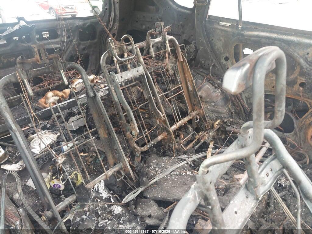 2T3DFREV1DW042199 2013 TOYOTA RAV4 photo no. 8