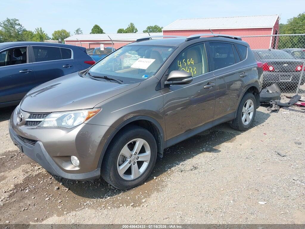 JTMRFREV8DD035561 2013 TOYOTA RAV4 photo no. 2