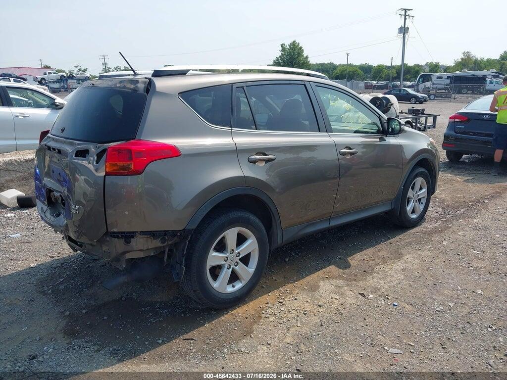 JTMRFREV8DD035561 2013 TOYOTA RAV4 photo no. 4