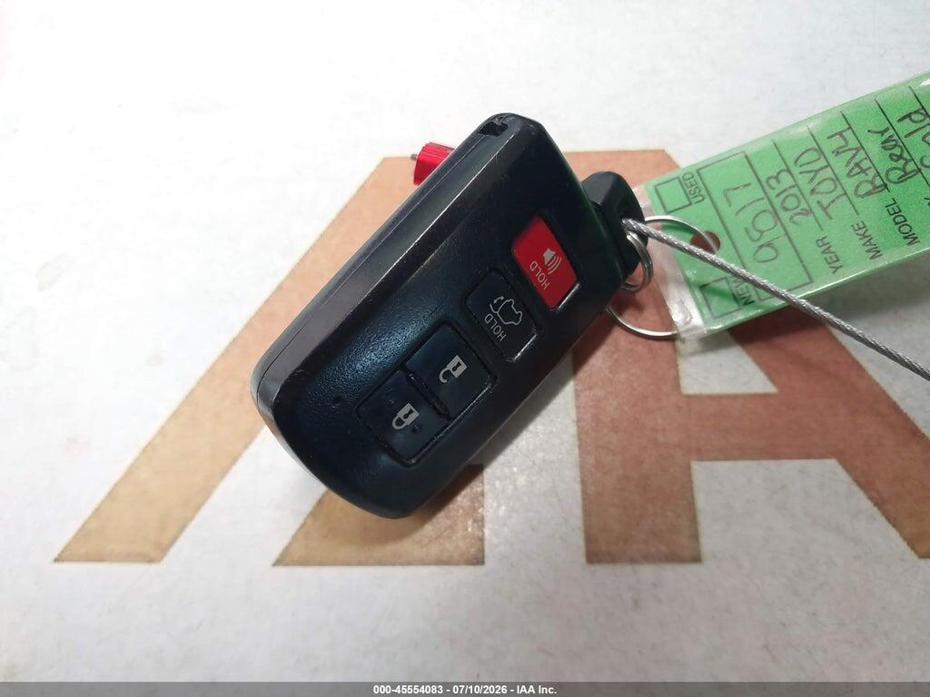 2T3YFREV1DW071882 2013 TOYOTA RAV4 photo no. 11