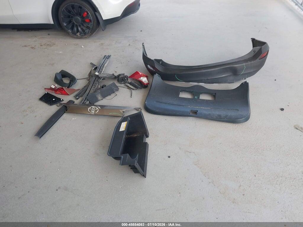 2T3YFREV1DW071882 2013 TOYOTA RAV4 photo no. 12