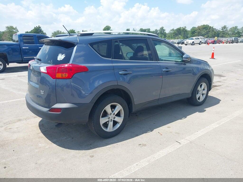 2T3RFREV4DW072898 2013 TOYOTA RAV4 photo no. 4