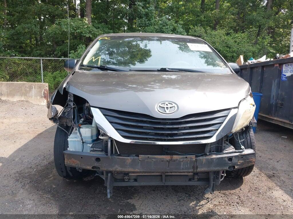 5TDKK3DC9DS298799 2013 TOYOTA SIENNA photo no. 12