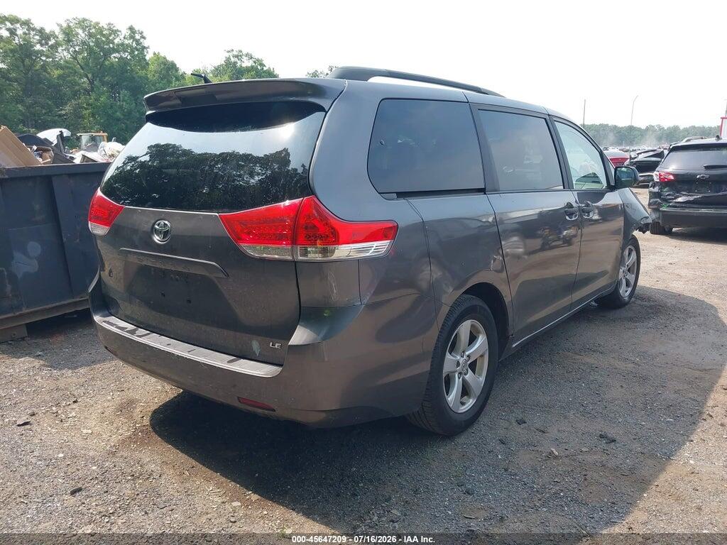 5TDKK3DC9DS298799 2013 TOYOTA SIENNA photo no. 4