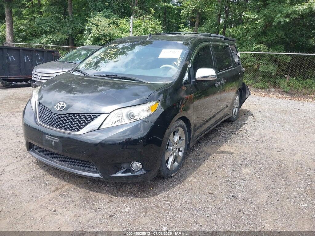 5TDXK3DC2DS280537 2013 TOYOTA SIENNA photo no. 2