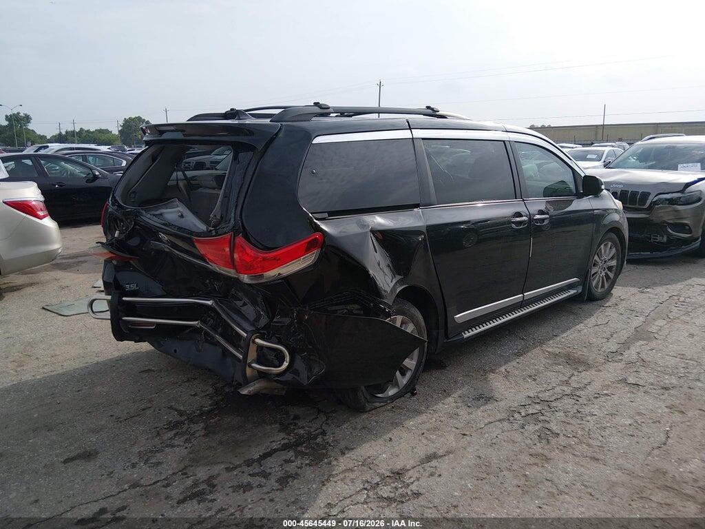 5TDYK3DC0DS405376 2013 TOYOTA SIENNA photo no. 4