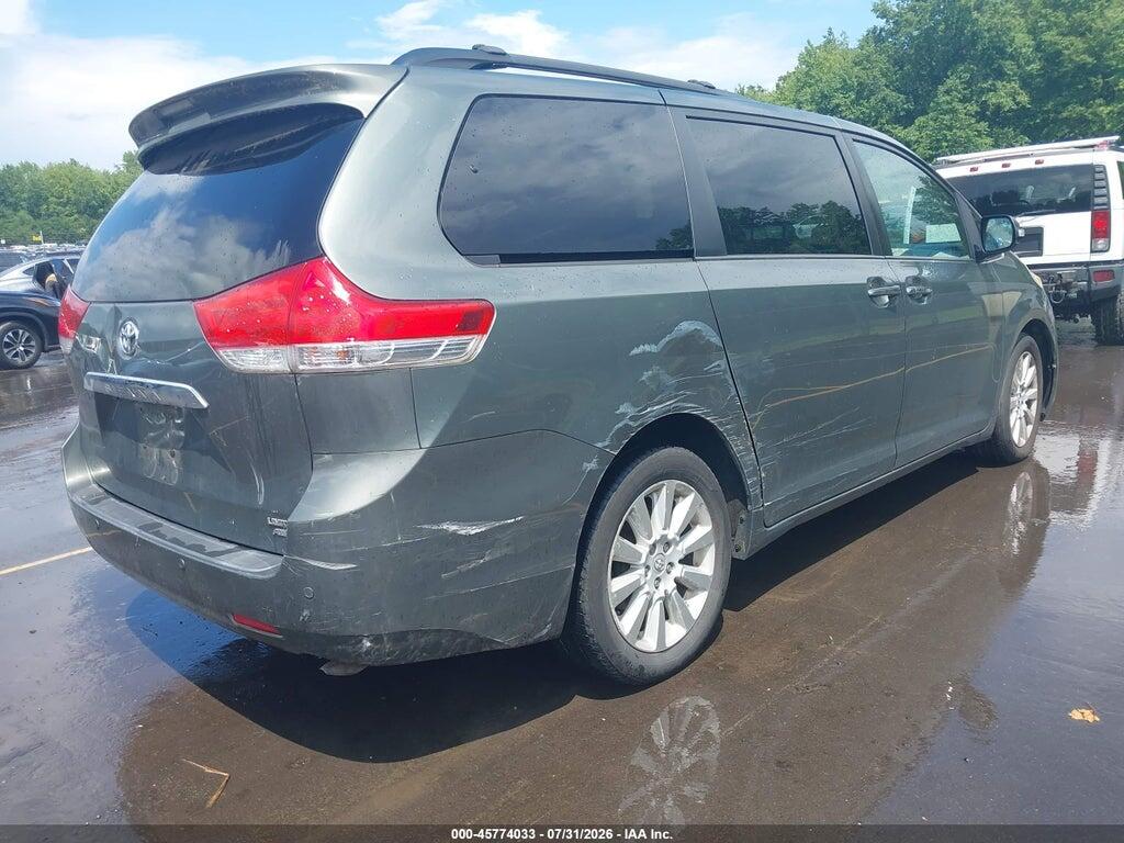 5TDDK3DC5DS065138 2013 TOYOTA SIENNA photo no. 4