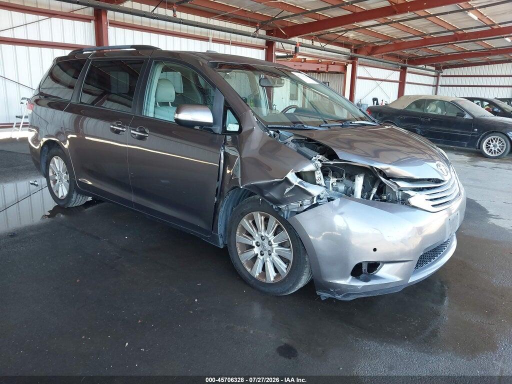 5TDDK3DC5DS050607 2013 TOYOTA SIENNA photo no. 1