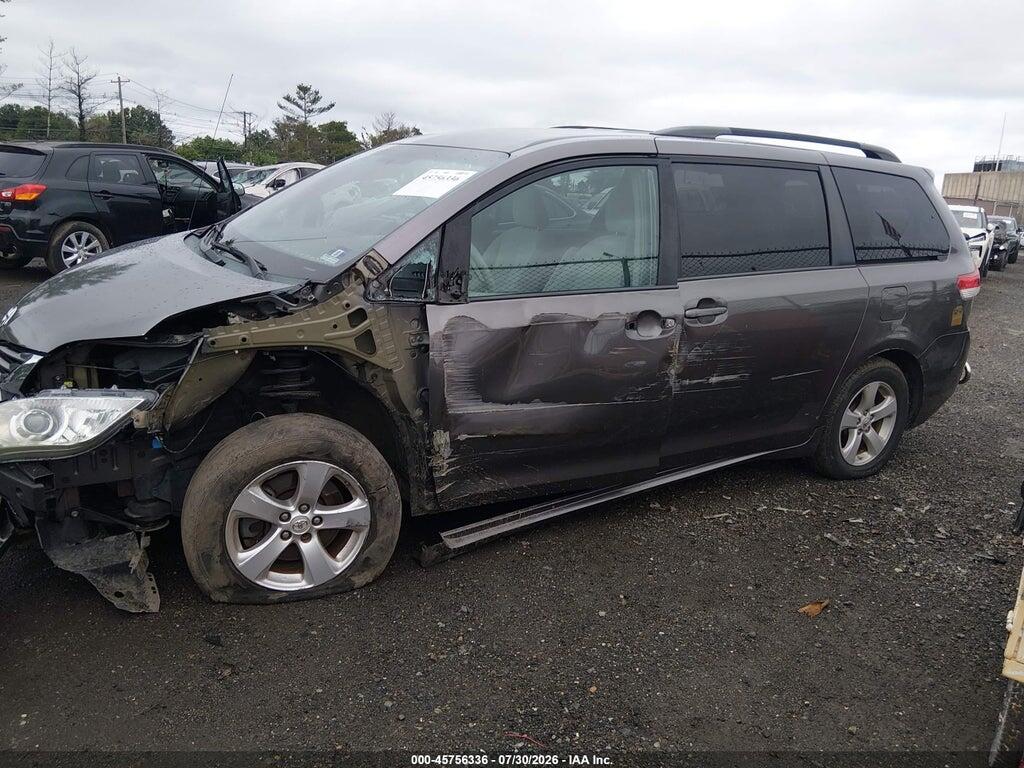 5TDKK3DC0DS384437 2013 TOYOTA SIENNA photo no. 6