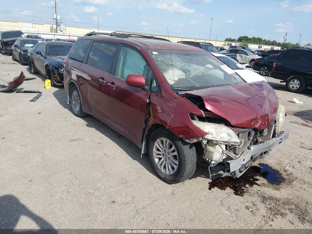 5TDYK3DC3DS374088 2013 TOYOTA SIENNA photo no. 1