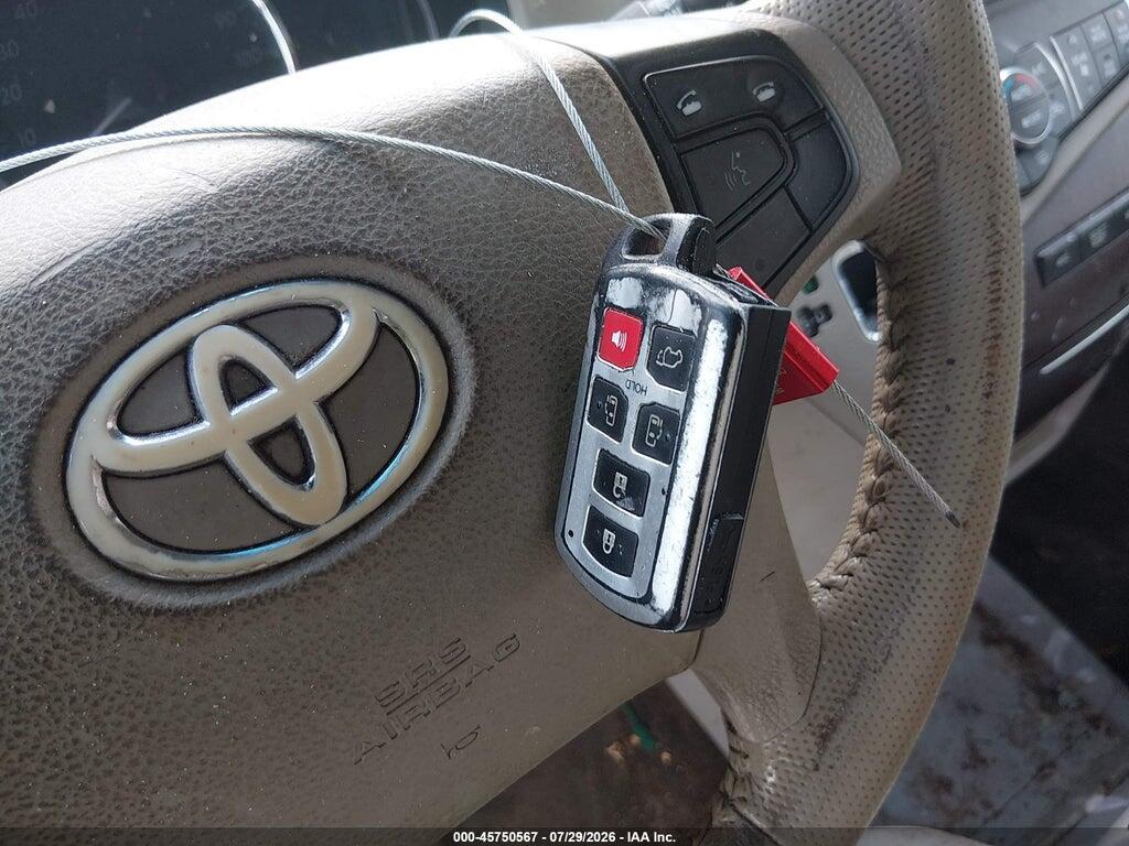 5TDYK3DC3DS374088 2013 TOYOTA SIENNA photo no. 11