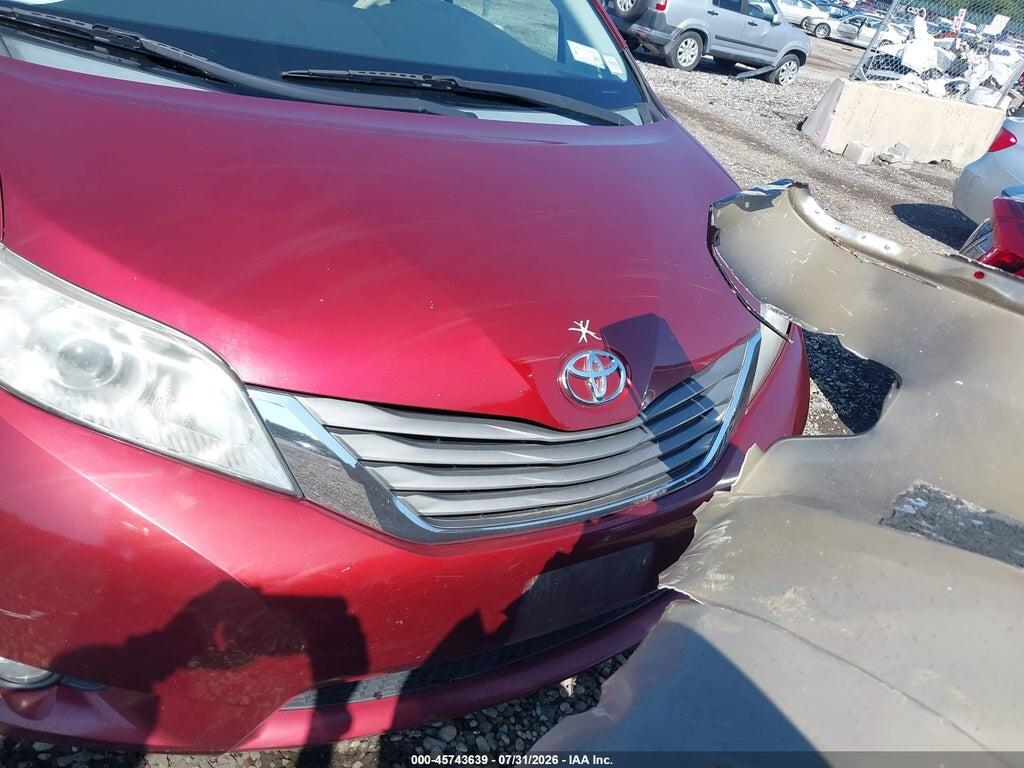 5TDYK3DC1DS305836 2013 TOYOTA SIENNA photo no. 11