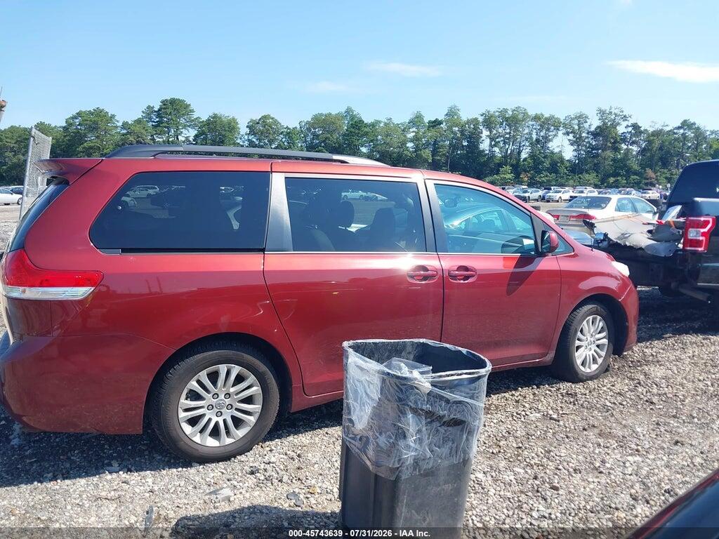 5TDYK3DC1DS305836 2013 TOYOTA SIENNA photo no. 12
