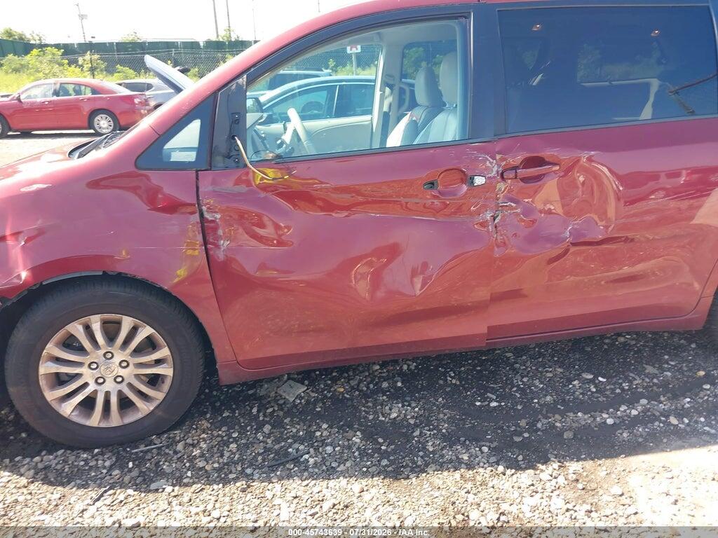 5TDYK3DC1DS305836 2013 TOYOTA SIENNA photo no. 6