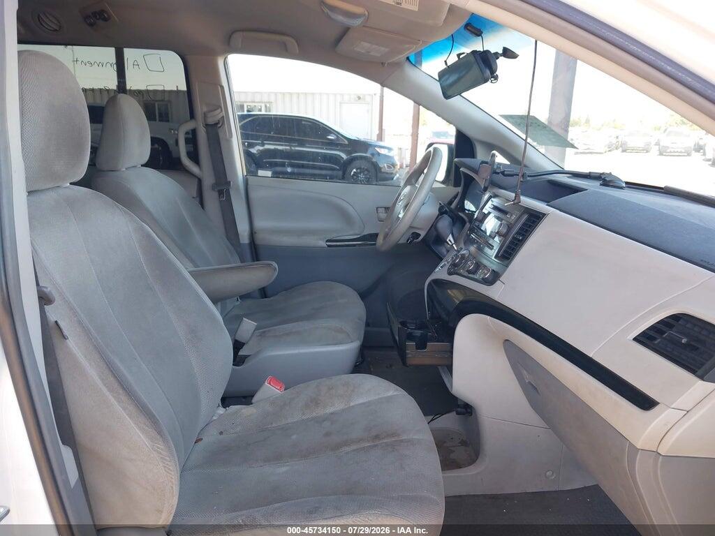 5TDZK3DC1DS298973 2013 TOYOTA SIENNA photo no. 5