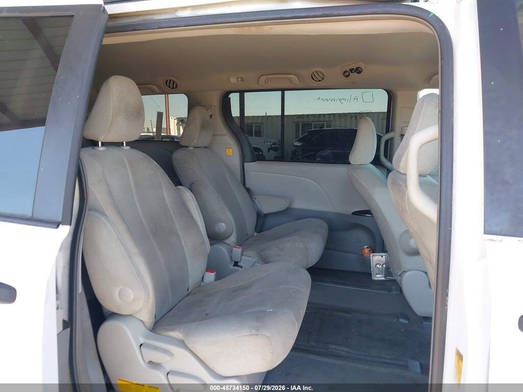 5TDZK3DC1DS298973 2013 TOYOTA SIENNA photo no. 8
