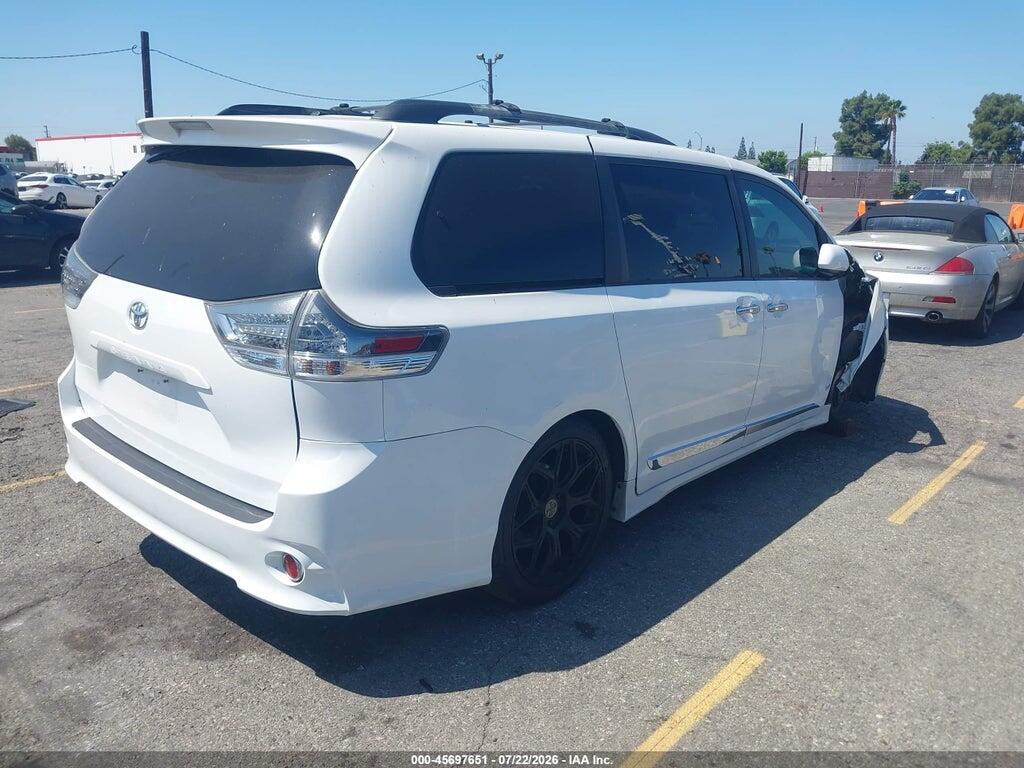 5TDXK3DC7DS293512 2013 TOYOTA SIENNA photo no. 4