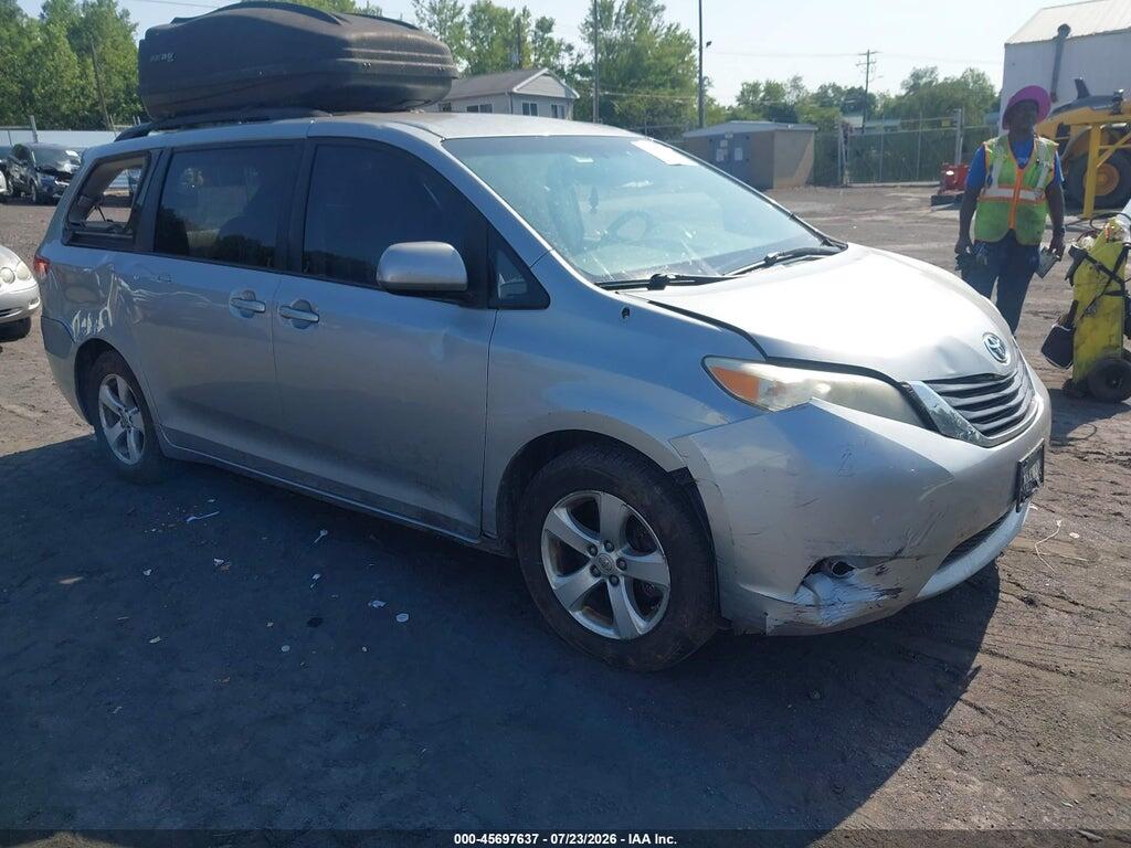 5TDKK3DC3DS403109 2013 TOYOTA SIENNA photo no. 1