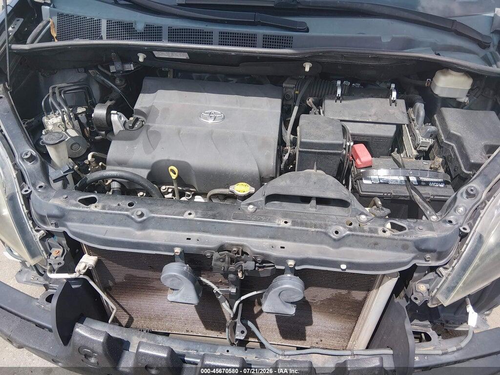 5TDXK3DC8DS348520 2013 TOYOTA SIENNA photo no. 10