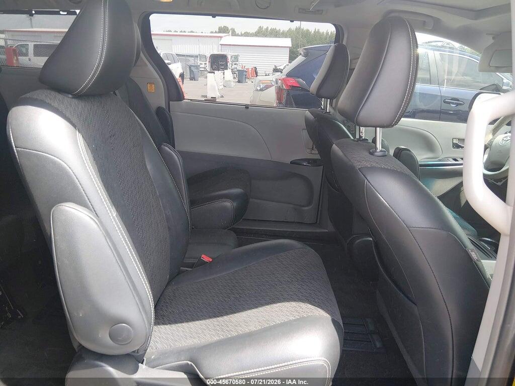 5TDXK3DC8DS348520 2013 TOYOTA SIENNA photo no. 8