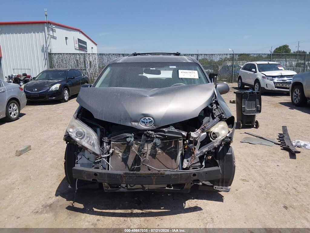 5TDYK3DC1DS351585 2013 TOYOTA SIENNA photo no. 12