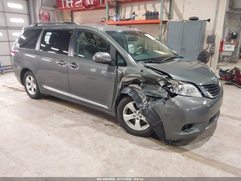 5TDKK3DC5DS325870 2013 TOYOTA SIENNA photo no. 1
