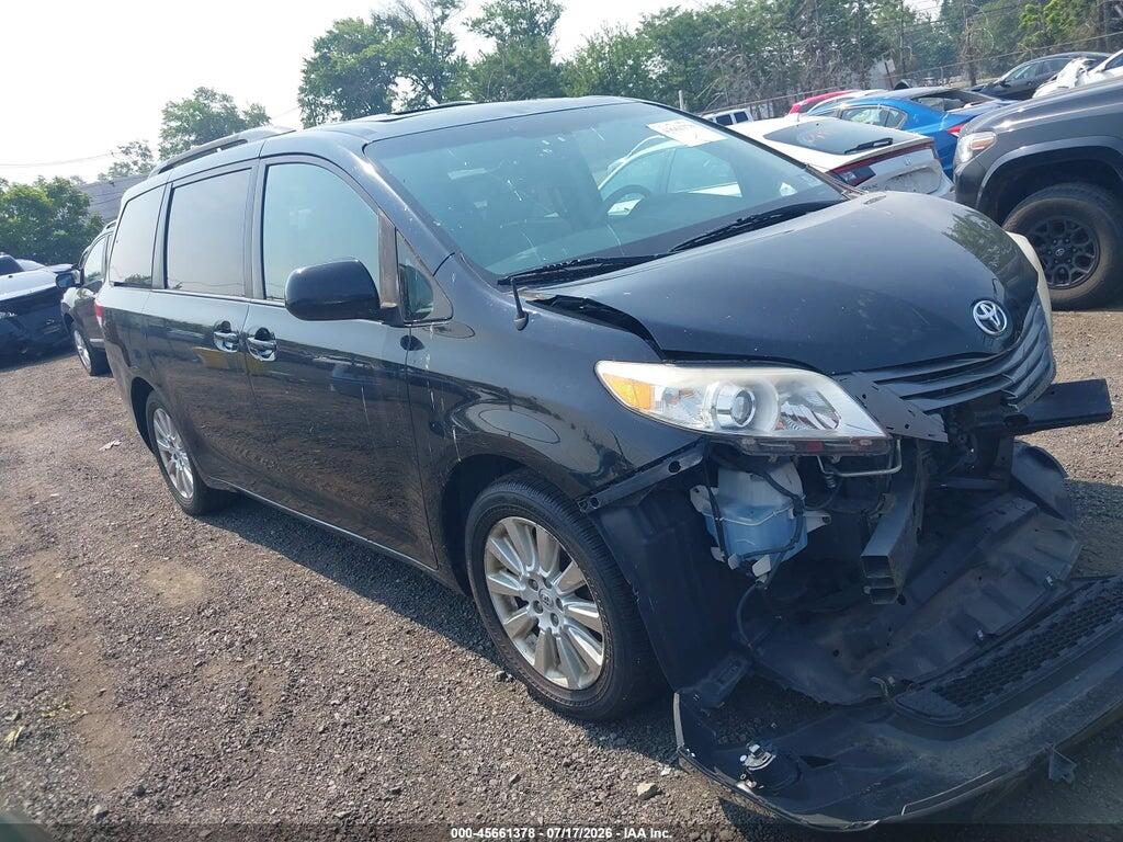 5TDDK3DC1DS068151 2013 TOYOTA SIENNA photo no. 1