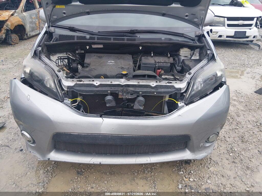 5TDXK3DC7DS373909 2013 TOYOTA SIENNA photo no. 10