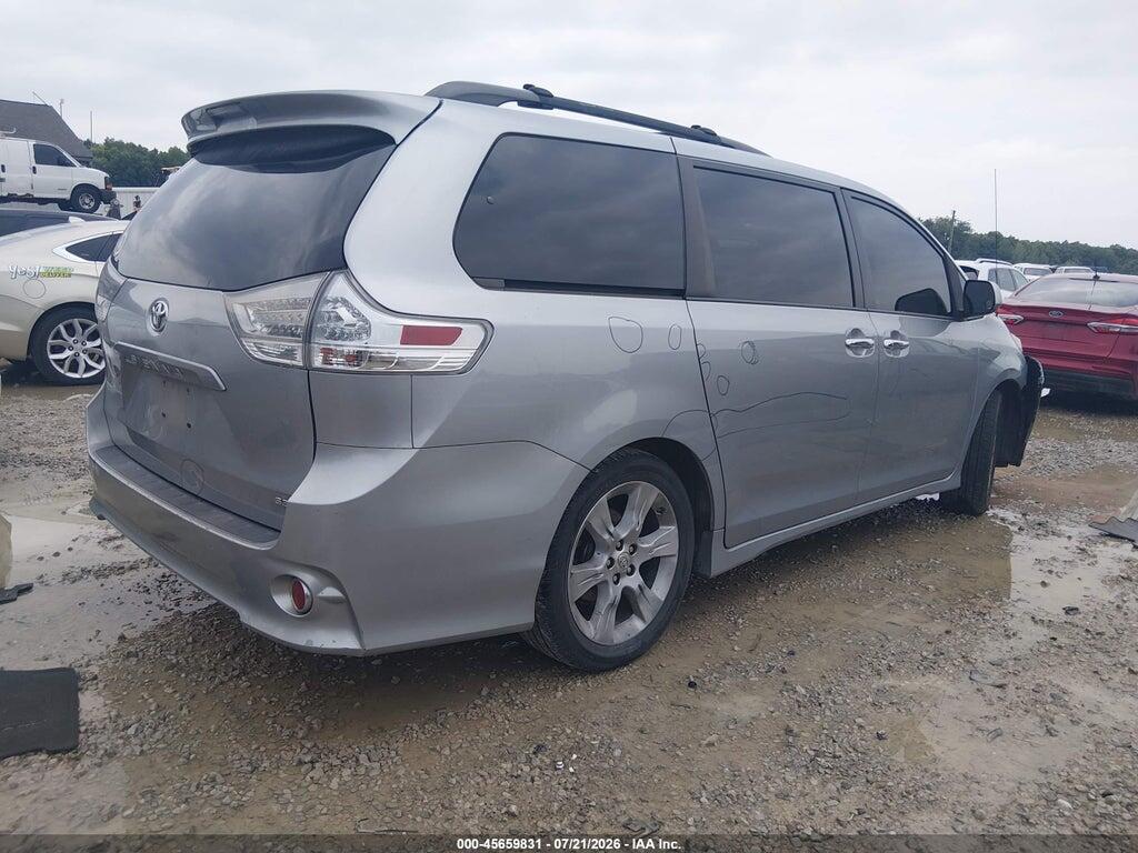 5TDXK3DC7DS373909 2013 TOYOTA SIENNA photo no. 4