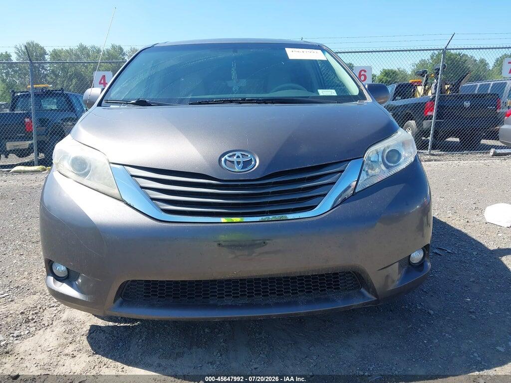 5TDDK3DC5DS065916 2013 TOYOTA SIENNA photo no. 12