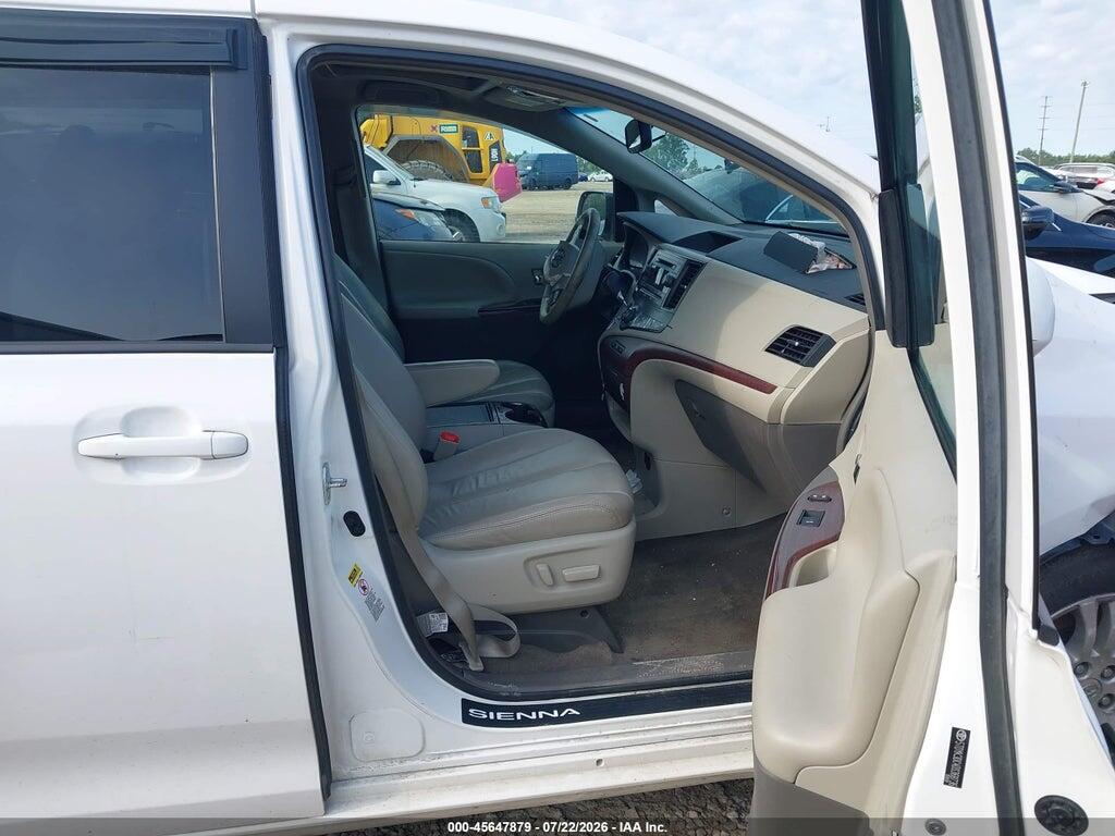 5TDYK3DC4DS368736 2013 TOYOTA SIENNA photo no. 5