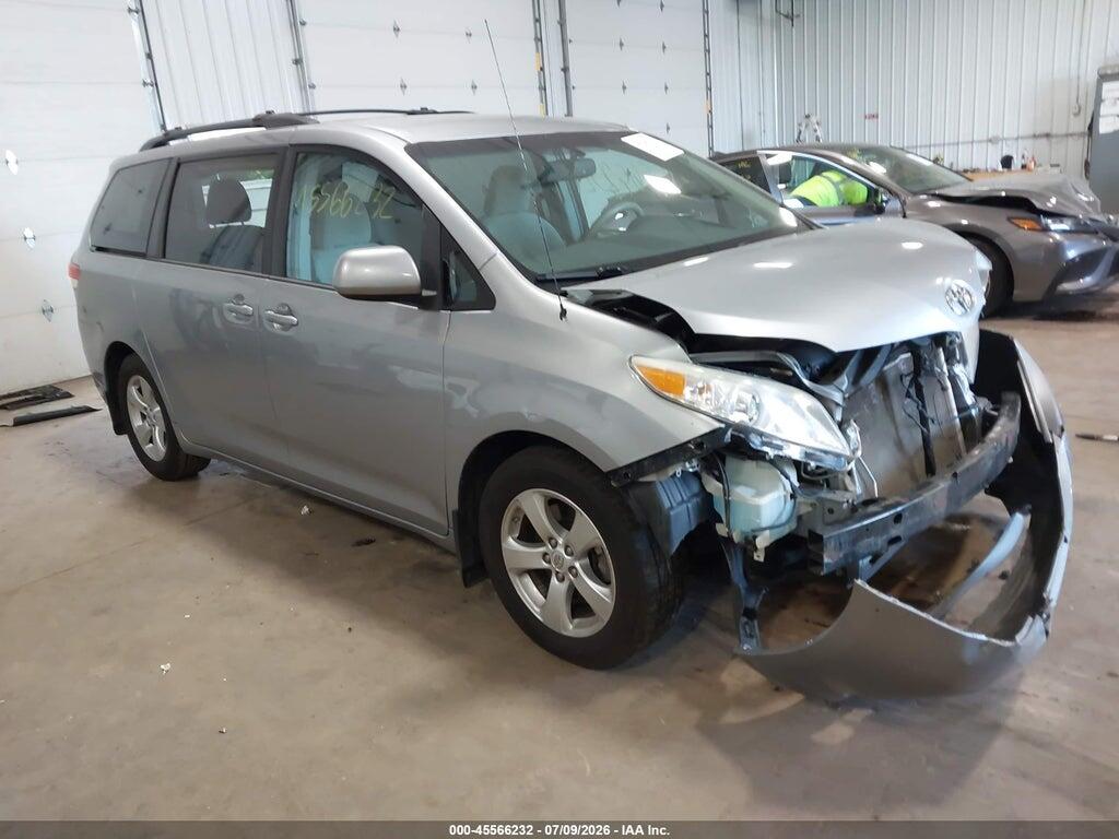 5TDKK3DC8DS331713 2013 TOYOTA SIENNA photo no. 1