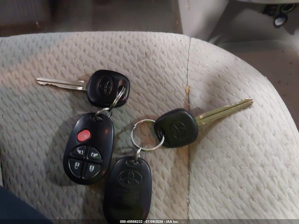 5TDKK3DC8DS331713 2013 TOYOTA SIENNA photo no. 11