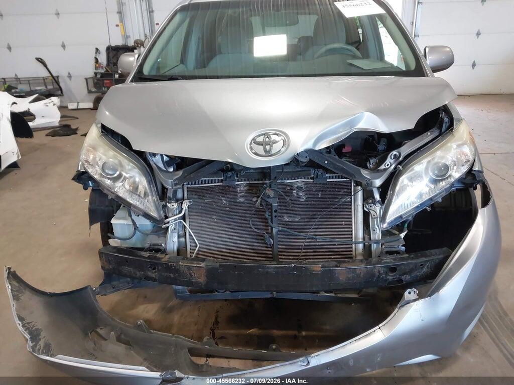 5TDKK3DC8DS331713 2013 TOYOTA SIENNA photo no. 12
