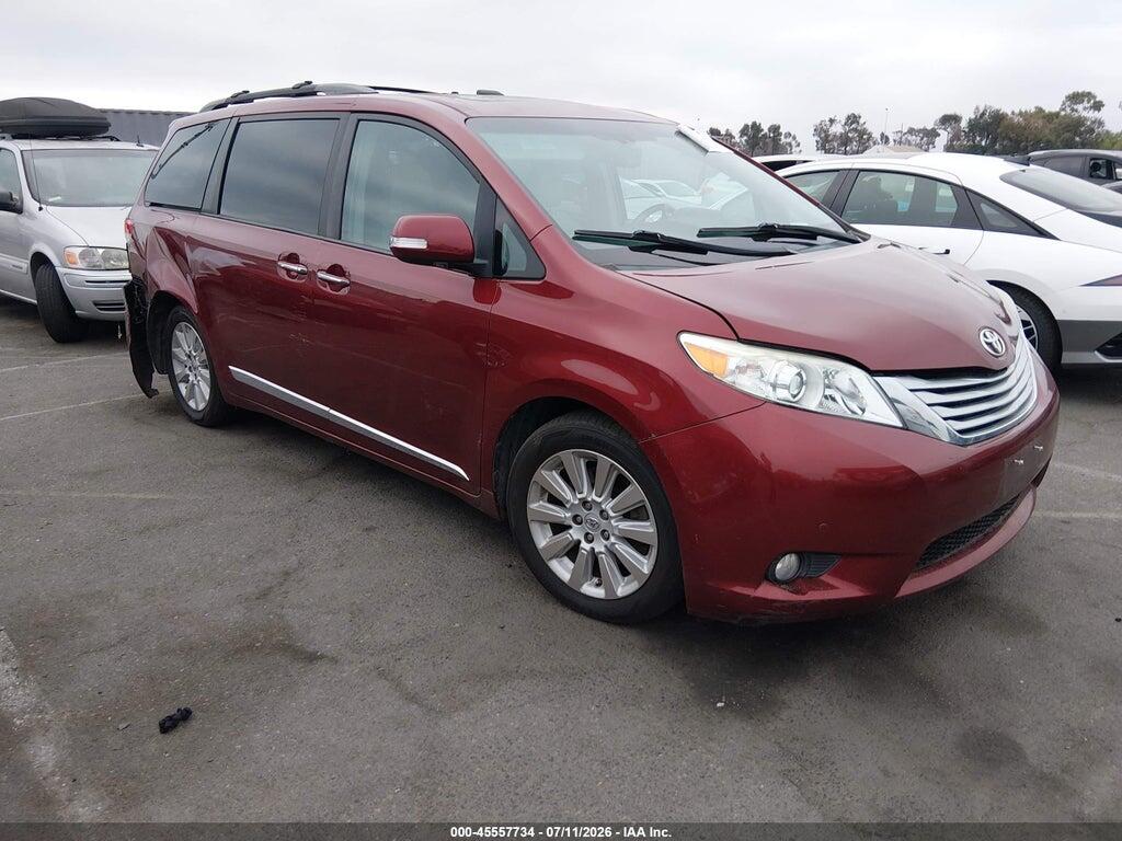 5TDYK3DC8DS397155 2013 TOYOTA SIENNA photo no. 1