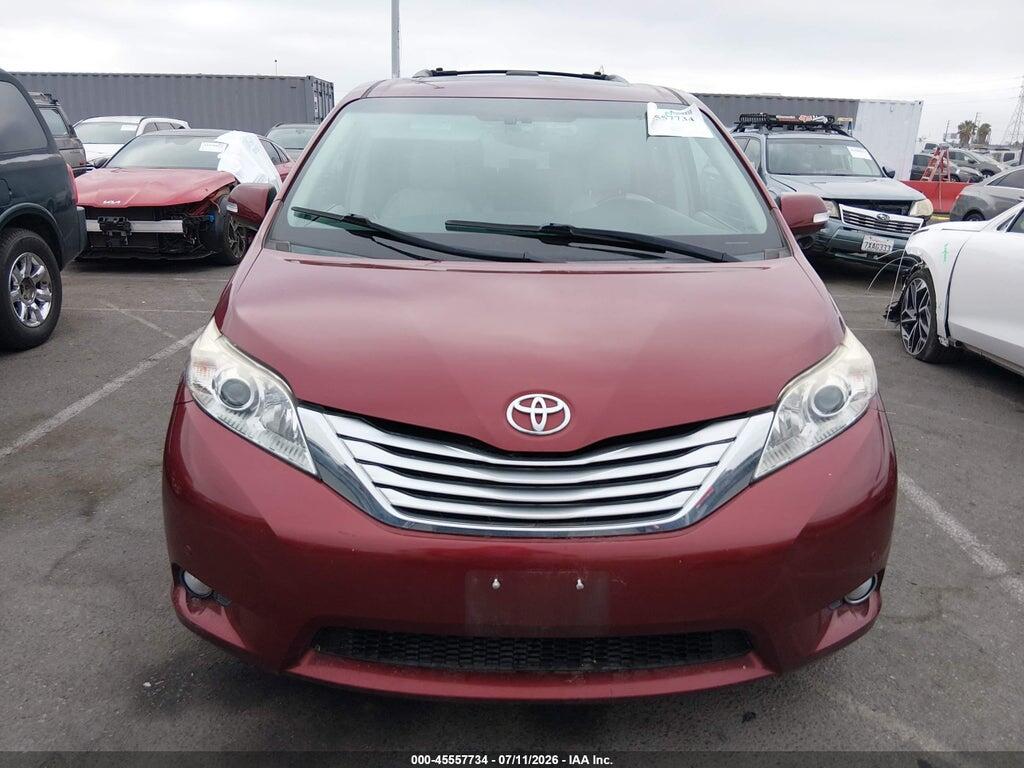 5TDYK3DC8DS397155 2013 TOYOTA SIENNA photo no. 12