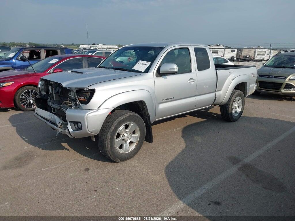 5TFTU4GN9DX034123 2013 TOYOTA TACOMA photo no. 2