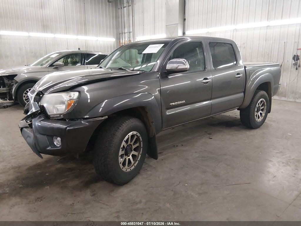 5TFLU4EN8DX049666 2013 TOYOTA TACOMA photo no. 2