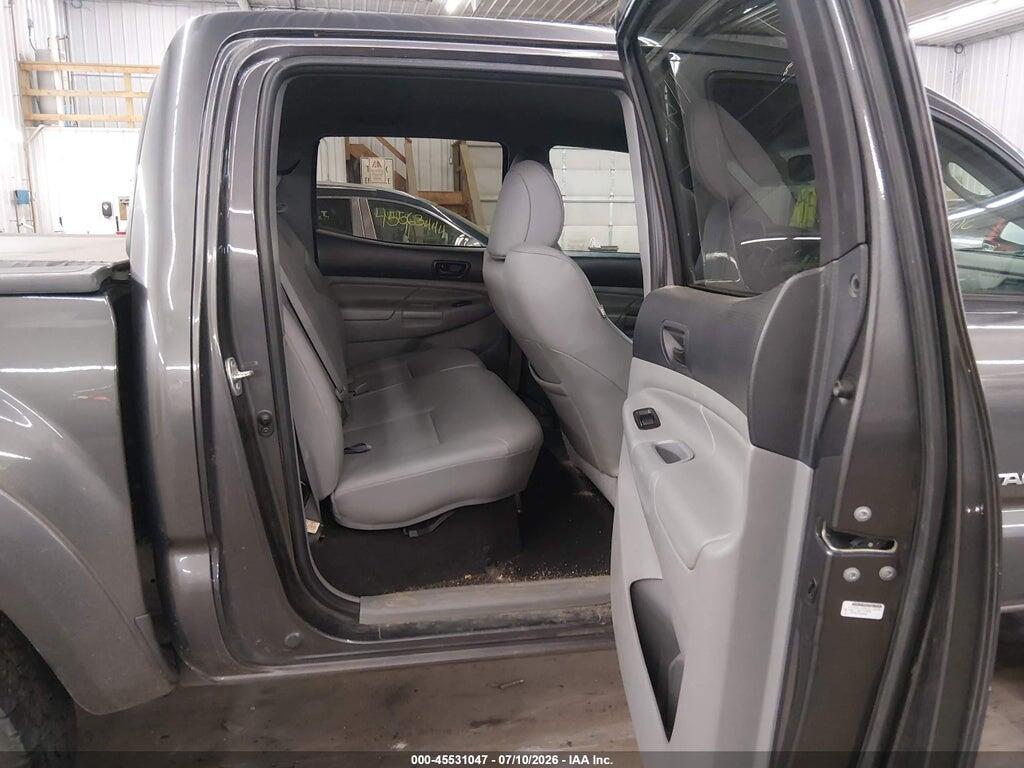 5TFLU4EN8DX049666 2013 TOYOTA TACOMA photo no. 8